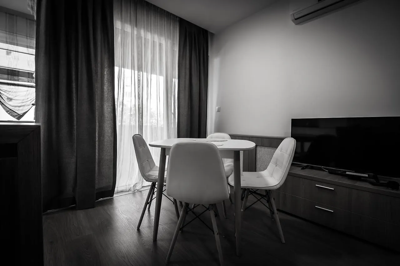 Top Trio Residence Bucharest Apartment